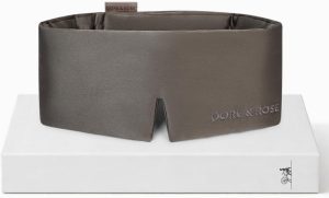 Experience Blissful Rest: Dore & Rose 100% Pure Silk Deep Sleep Mask Review